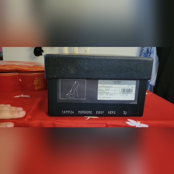 Prada size 39 Leather Pumps - Picture 7 of 11